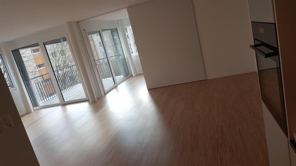 Bild 2: 3.5 Zimmer Wohnung in 8207 Herblingen zu vermieten