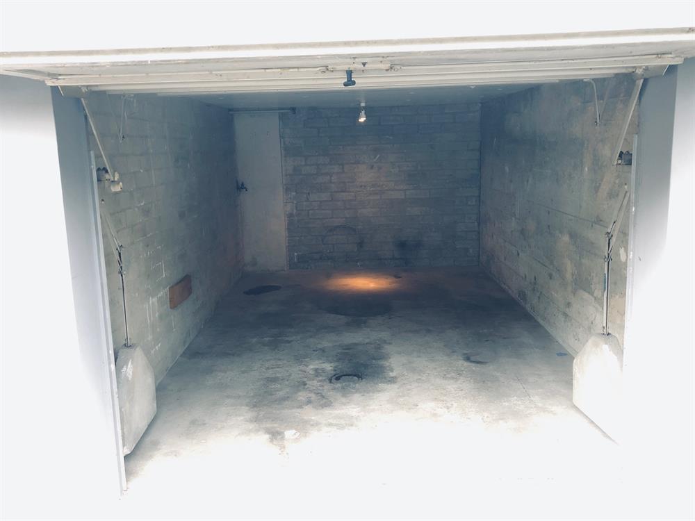 Parkplatz/Garage in 3095 Spiegel bei Bern zu vermieten