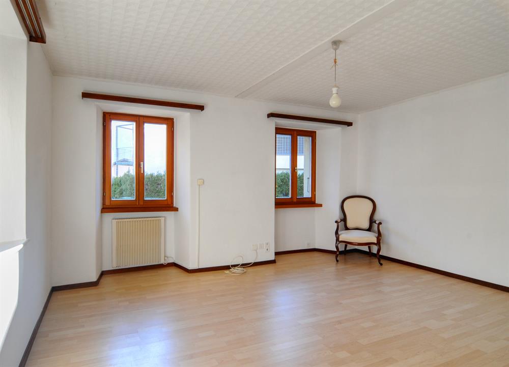 Bild 3: 6.5 Zimmer Haus in 6537 Grono zu verkaufen