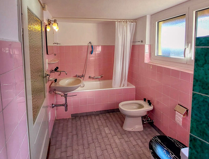 Bild 6: 6.5 Zimmer Haus in 6537 Grono zu verkaufen