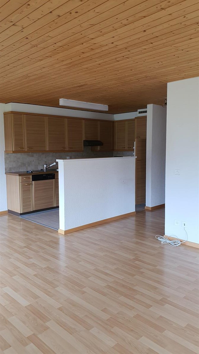 Bild 2: 4.5 Zimmer Wohnung in 4950 Huttwil zu vermieten