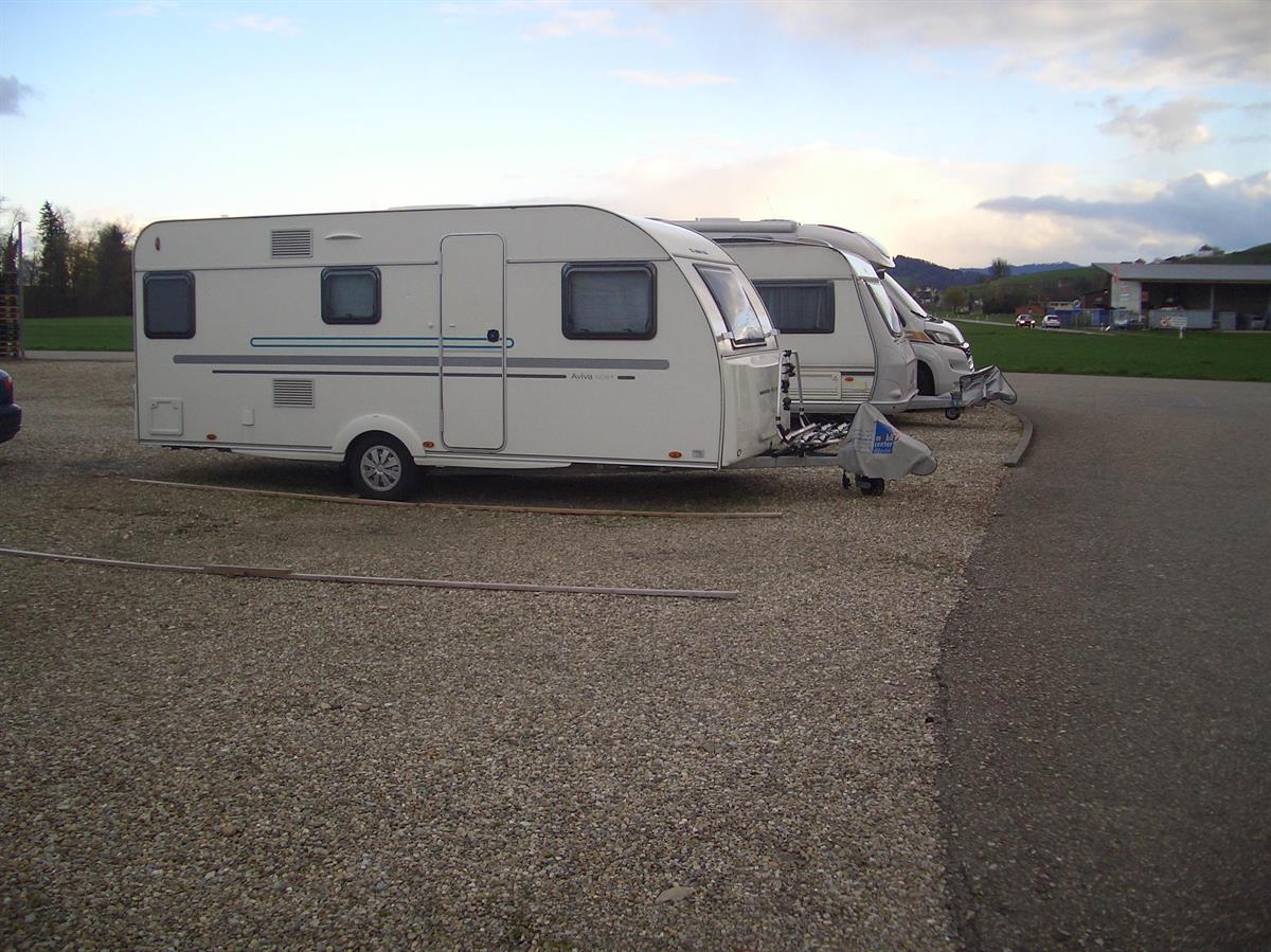 Bild 2: Parkplatz/Garage in 6247 Schötz zu vermieten