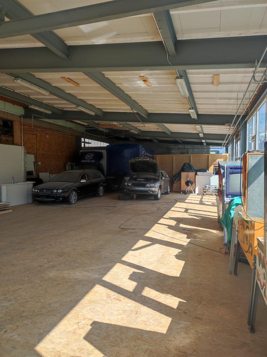 Bild 7: 1 Zimmer Büro/Gewerbe in 7203 Trimmis zu vermieten