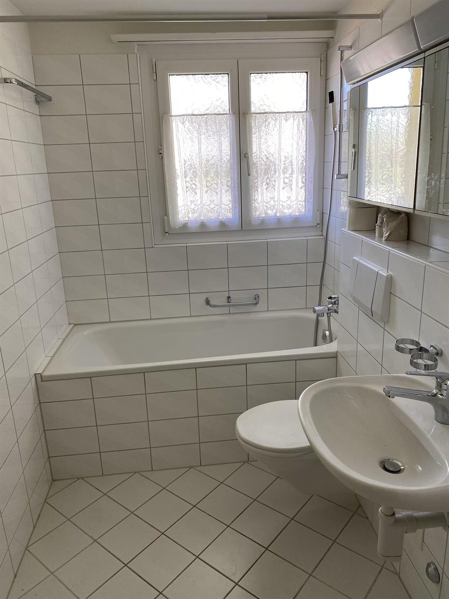 4 Zimmer Wohnung in 8636 Wald ZH zu vermieten