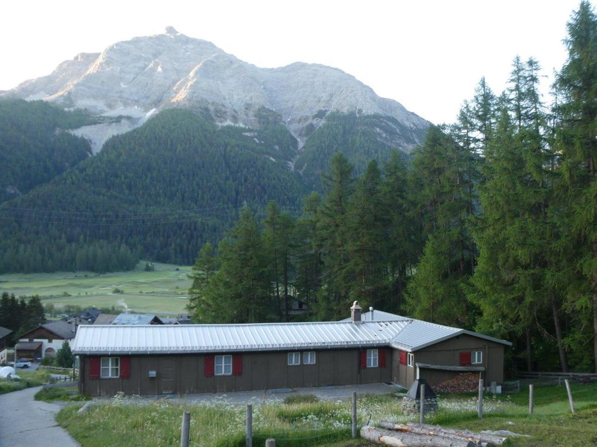 Bild 2: 9 Zimmer Ferienhaus in 7523 Madulain zu vermieten