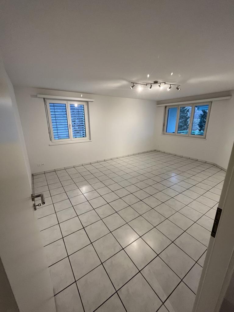 Wohngemeinschaft (WG) Wohnung in 8180 Bülach zu vermieten