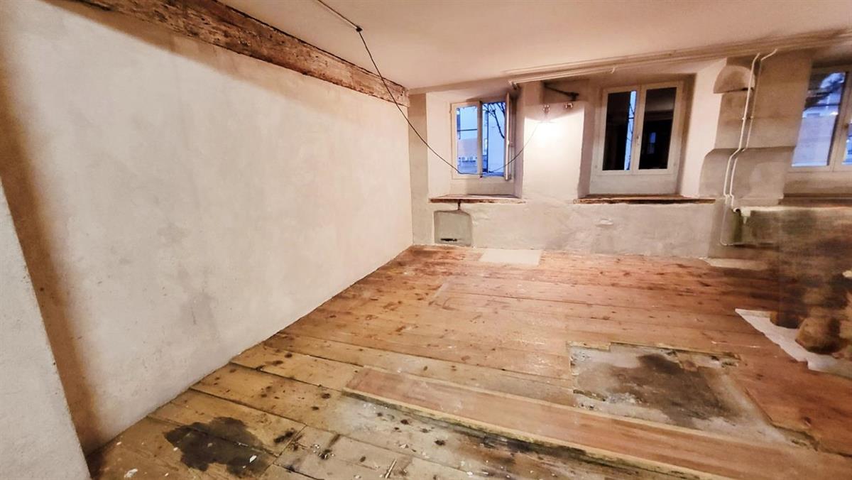 Bild 3: 1 Zimmer Büro/Gewerbe in 8635 Dürnten zu vermieten