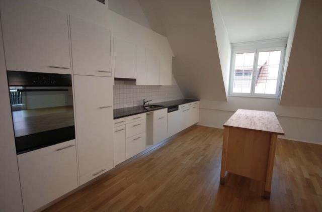 Bild 6: 4.5 Zimmer Wohnung in 8162 Steinmaur zu vermieten