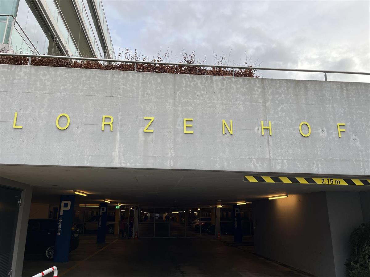 Bild 2: Parkplatz/Garage in 6330 Cham zu vermieten