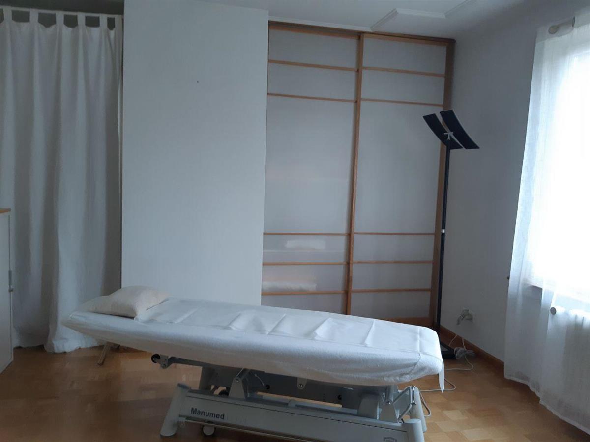 Bild 2: 1 Zimmer Büro/Gewerbe in 6340 Baar ZG zu vermieten