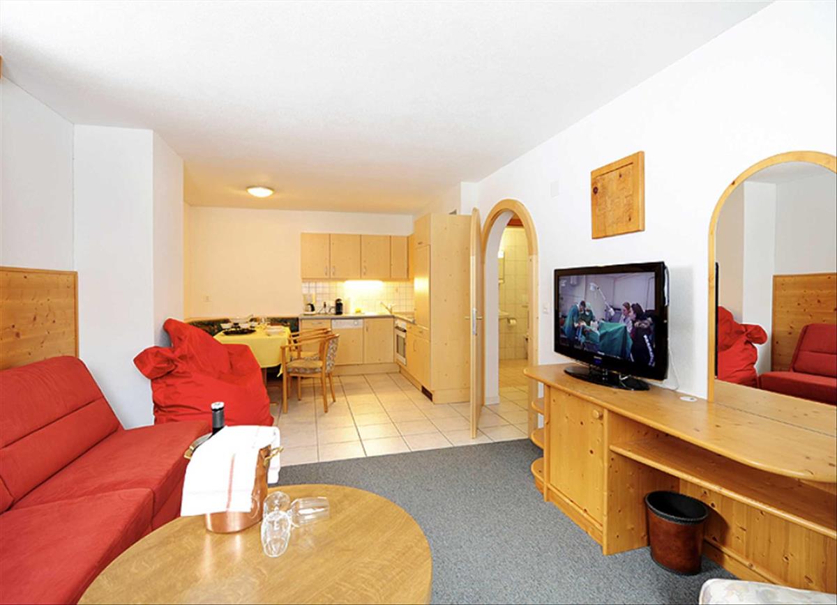 Bild 3: 2.5 Zimmer Wohnung in 7562 Compatsch zu vermieten