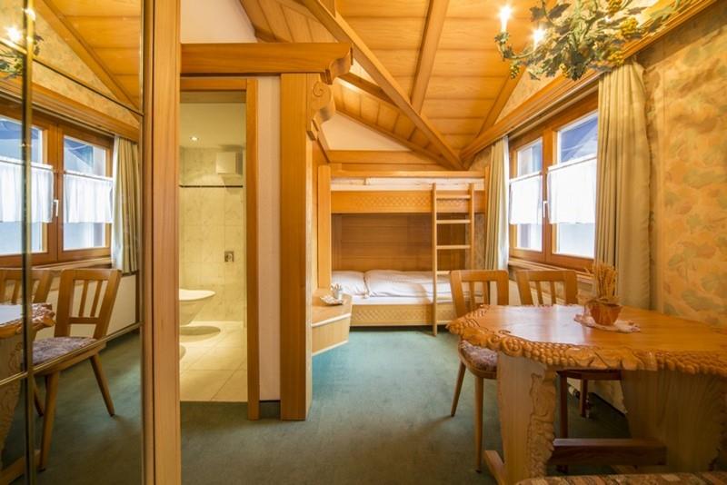 Bild 2: 9 Zimmer Haus in 3906 Saas-Fee zu verkaufen
