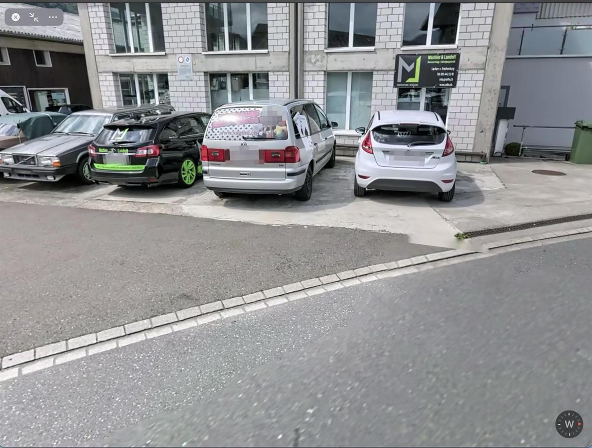 1 Zimmer Büro/Gewerbe in 8864 Reichenburg zu vermieten