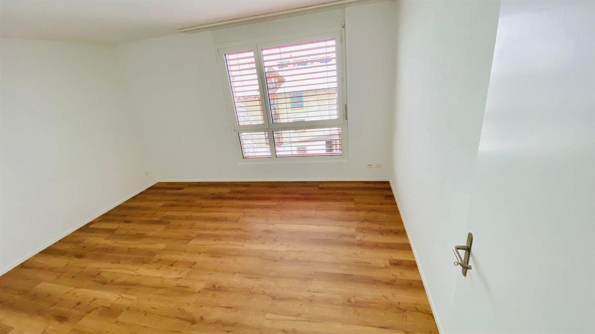 Bild 5: 4.5 Zimmer Wohnung in 8200 Schaffhausen zu vermieten