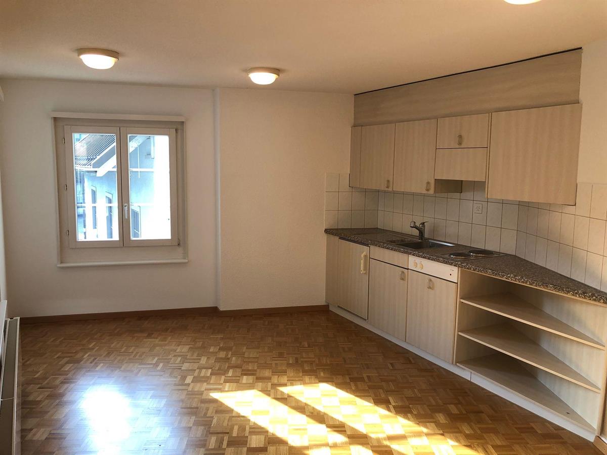 Bild 5: 1 Zimmer Büro/Gewerbe in 8180 Bülach zu vermieten