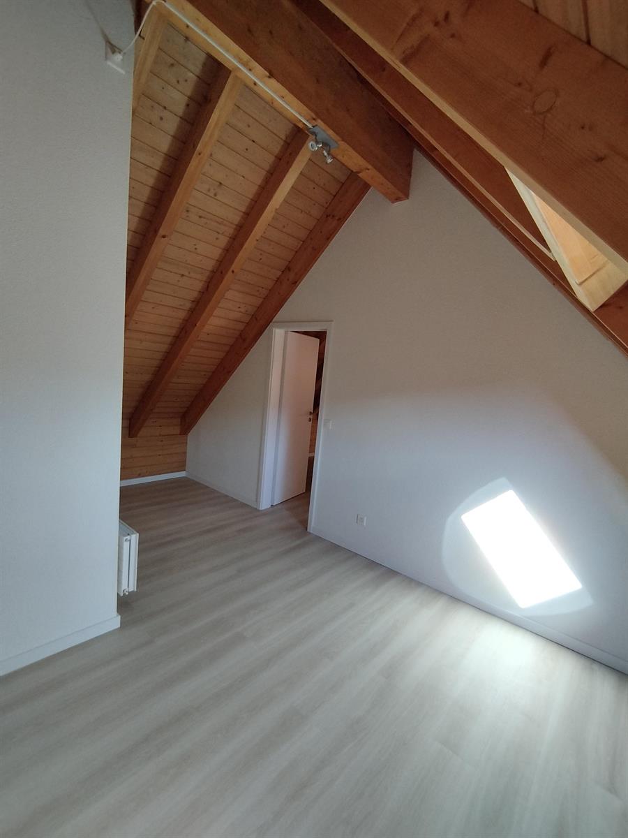 Bild 11: 5.5 Zimmer Wohnung in 8108 Dällikon zu vermieten