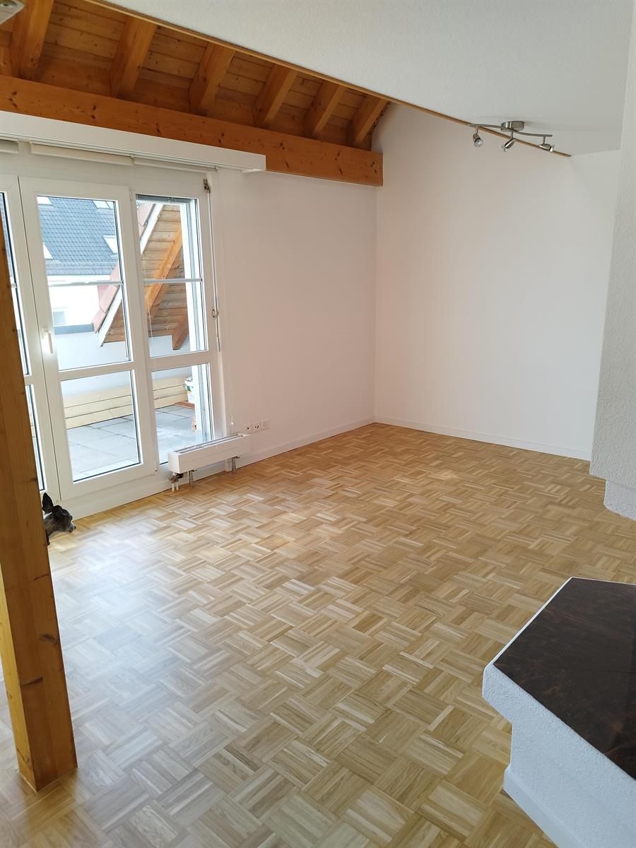 Bild 2: 5.5 Zimmer Wohnung in 8108 Dällikon zu vermieten