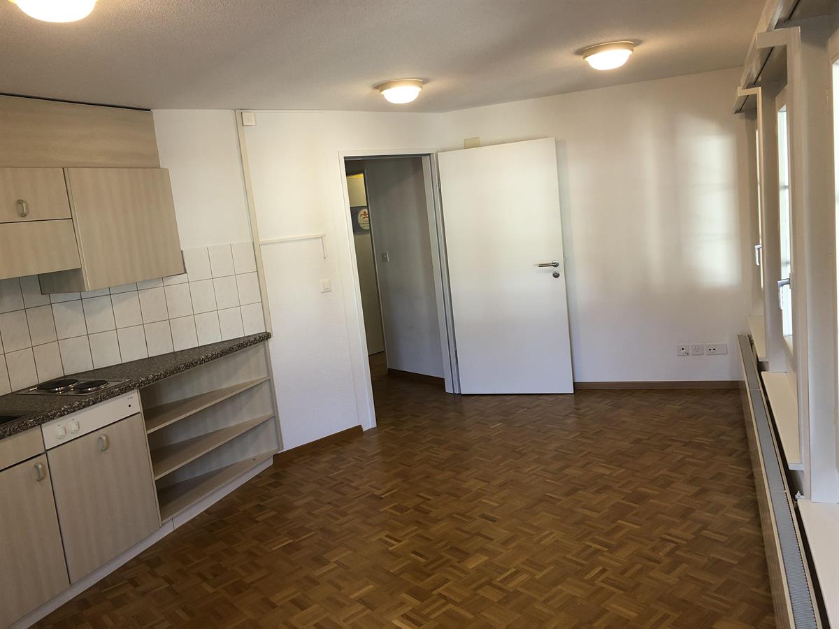 Bild 4: 1 Zimmer Büro/Gewerbe in 8180 Bülach zu vermieten