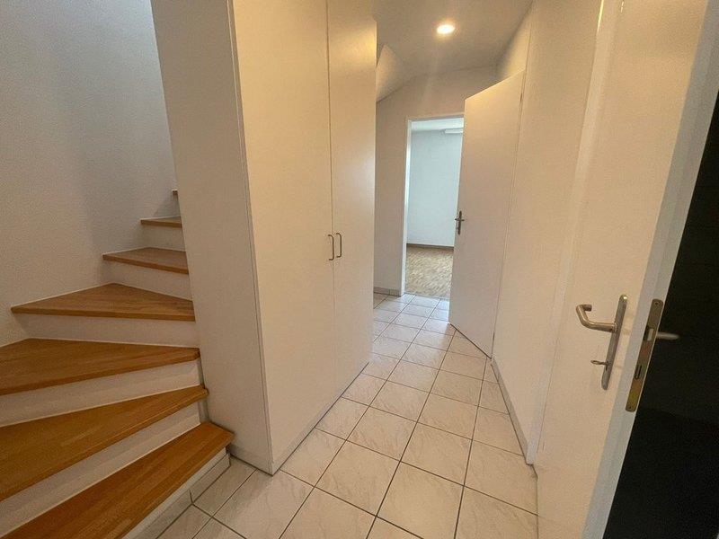 Bild 2: 4.5 Zimmer Wohnung in 8965 Berikon zu vermieten