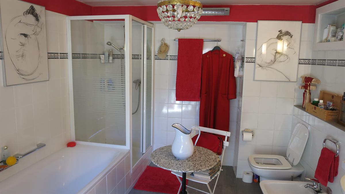 Bild 9: 7.5 Zimmer Haus in 6986 Curio zu verkaufen