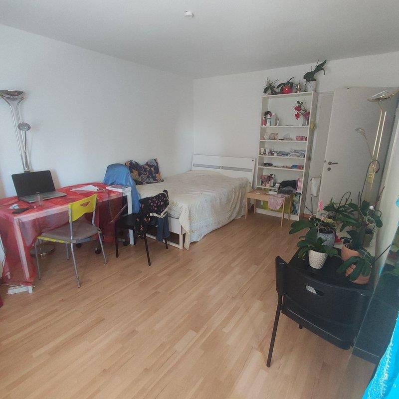 1 Zimmer Wohnung in 8049 Zürich Höngg, Stadtkreis 10 zu vermieten