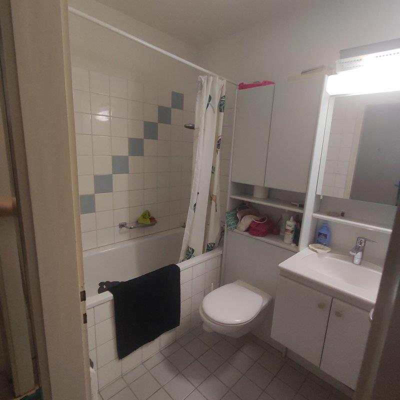 Bild 3: 1 Zimmer Wohnung in 8049 Zürich Höngg, Stadtkreis 10 zu vermieten