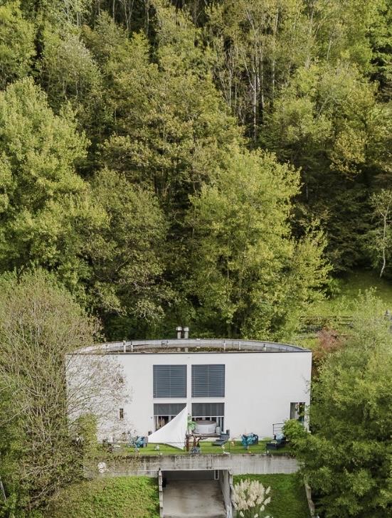 Bild 3: 5.5 Zimmer Haus in 6582 Pianezzo zu verkaufen