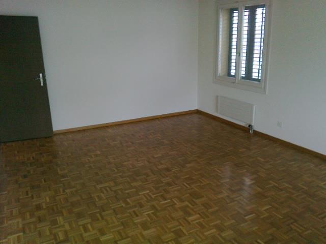 Bild 6: 4.5 Zimmer Wohnung in 8636 Wald ZH zu vermieten