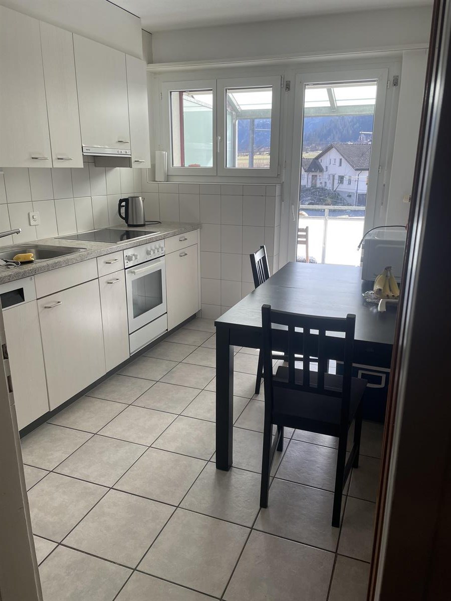 Bild 2: 4 Zimmer Wohnung in 7408 Cazis zu vermieten