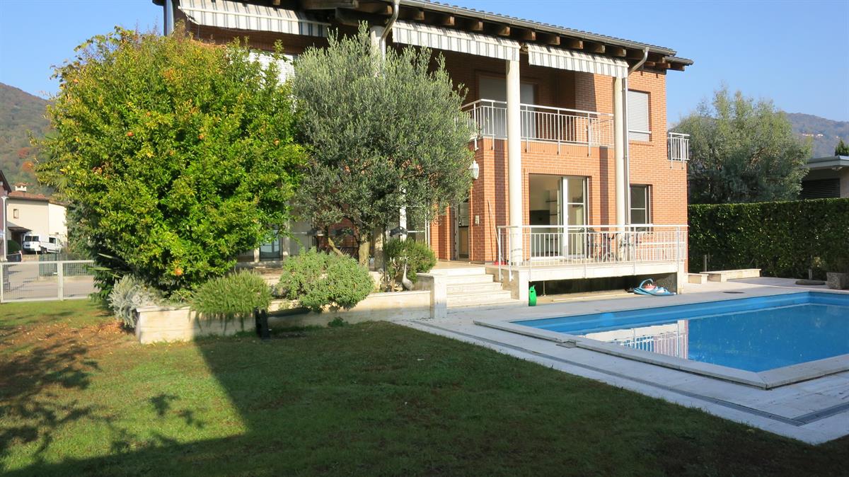 6 Zimmer Haus in 6987 Caslano zu verkaufen