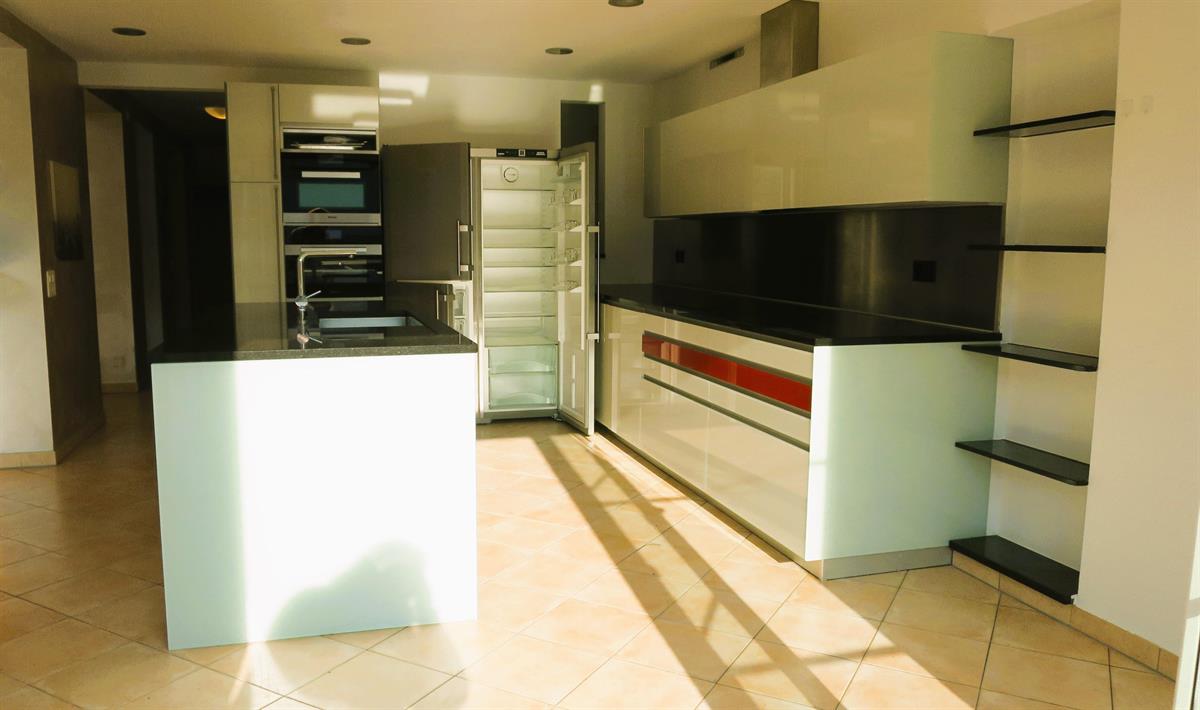 Bild 6: 6 Zimmer Haus in 6987 Caslano zu verkaufen