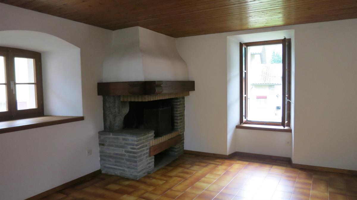 Bild 4: 2.5 Zimmer Haus in 6537 Grono zu verkaufen