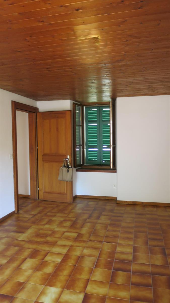 Bild 7: 2.5 Zimmer Haus in 6537 Grono zu verkaufen