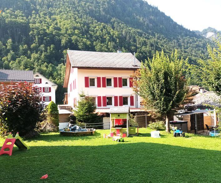 Bild 3: 7.5 Zimmer Haus in 8783 Linthal zu verkaufen