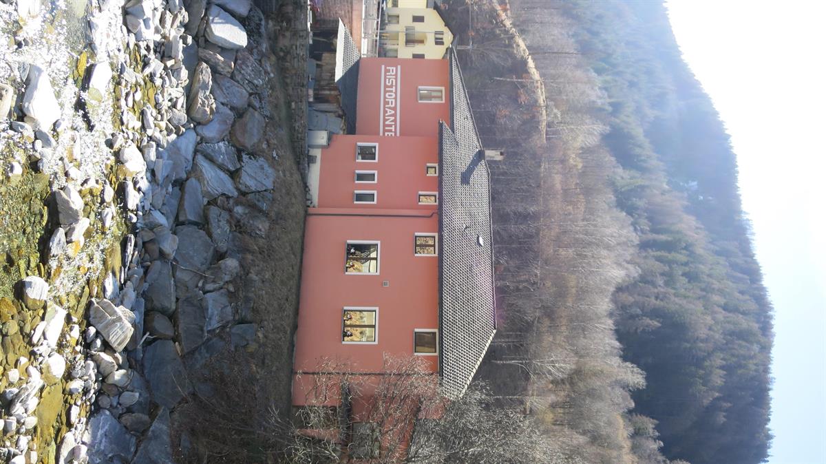 Bild 2: 9 Zimmer Ferienhaus in 6548 Rossa zu verkaufen