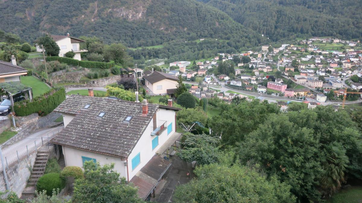 Bild 6: 8 Zimmer Haus in 6535 Roveredo GR zu verkaufen