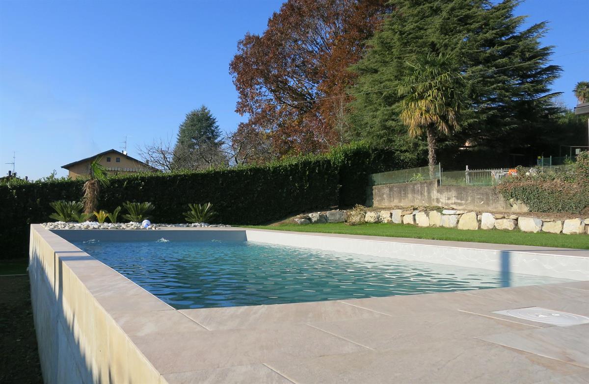 8 Zimmer Haus in 6988 Ponte Tresa zu verkaufen