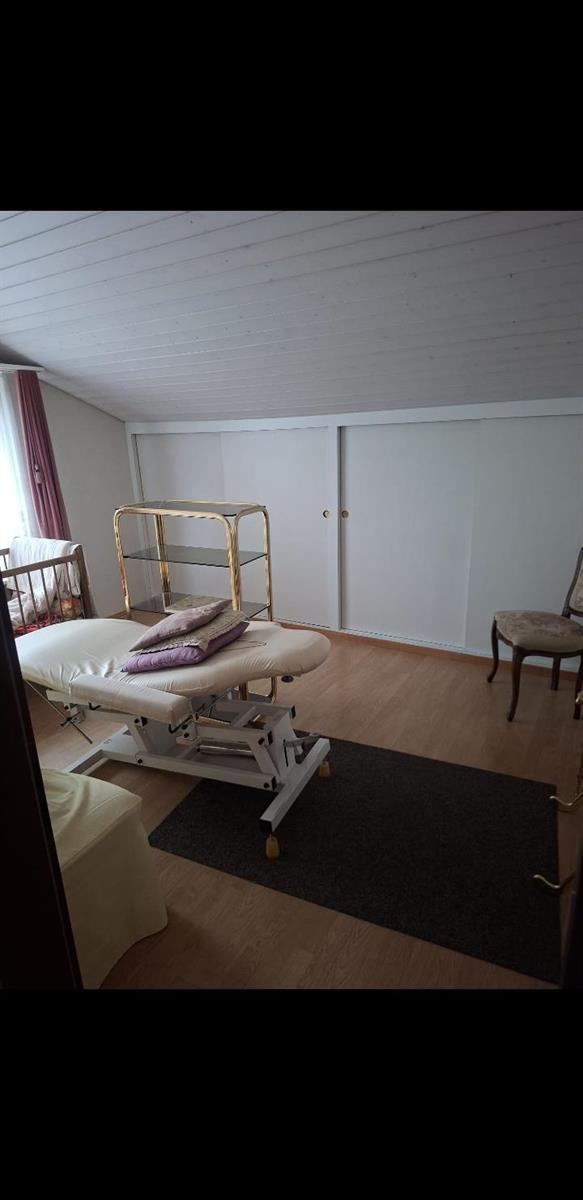 Bild 3: Wohngemeinschaft (WG) Haus in 8457 Humlikon zu vermieten