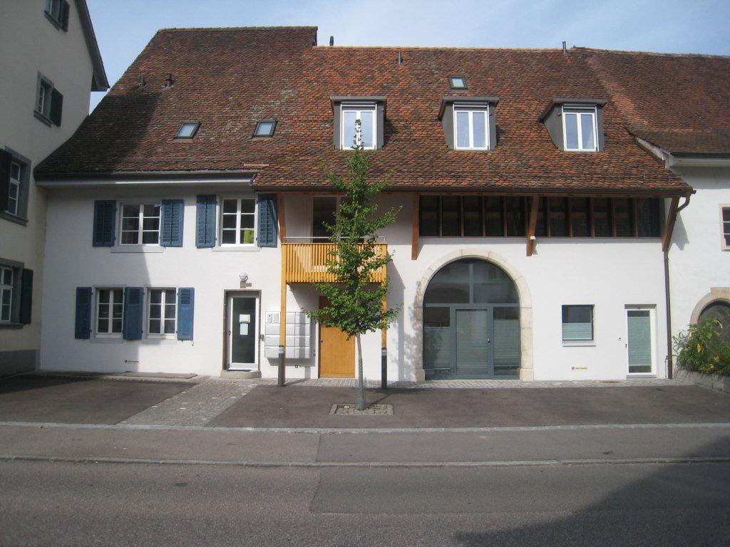 1 Zimmer Büro/Gewerbe in 4143 Dornach zu vermieten