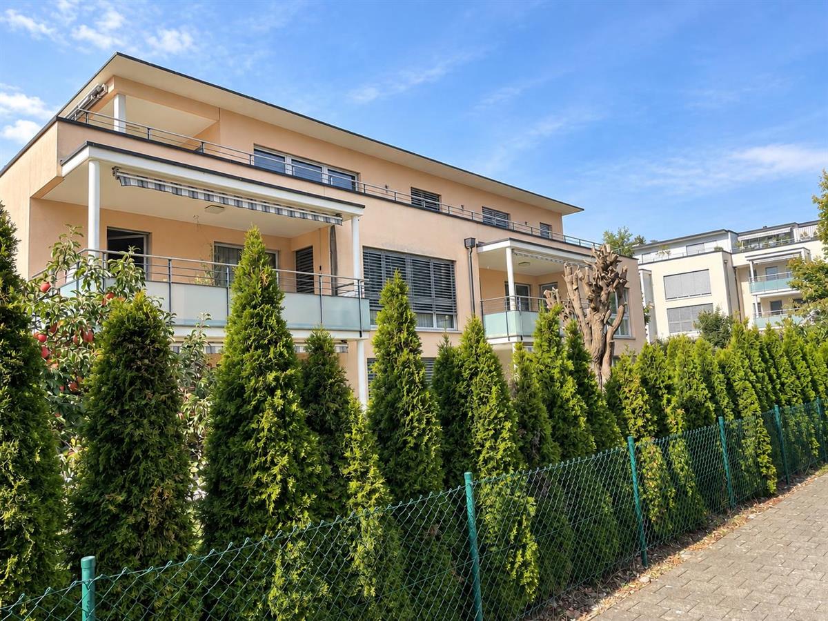 Bild 2: 4.5 Zimmer Wohnung in 8957 Spreitenbach zu verkaufen